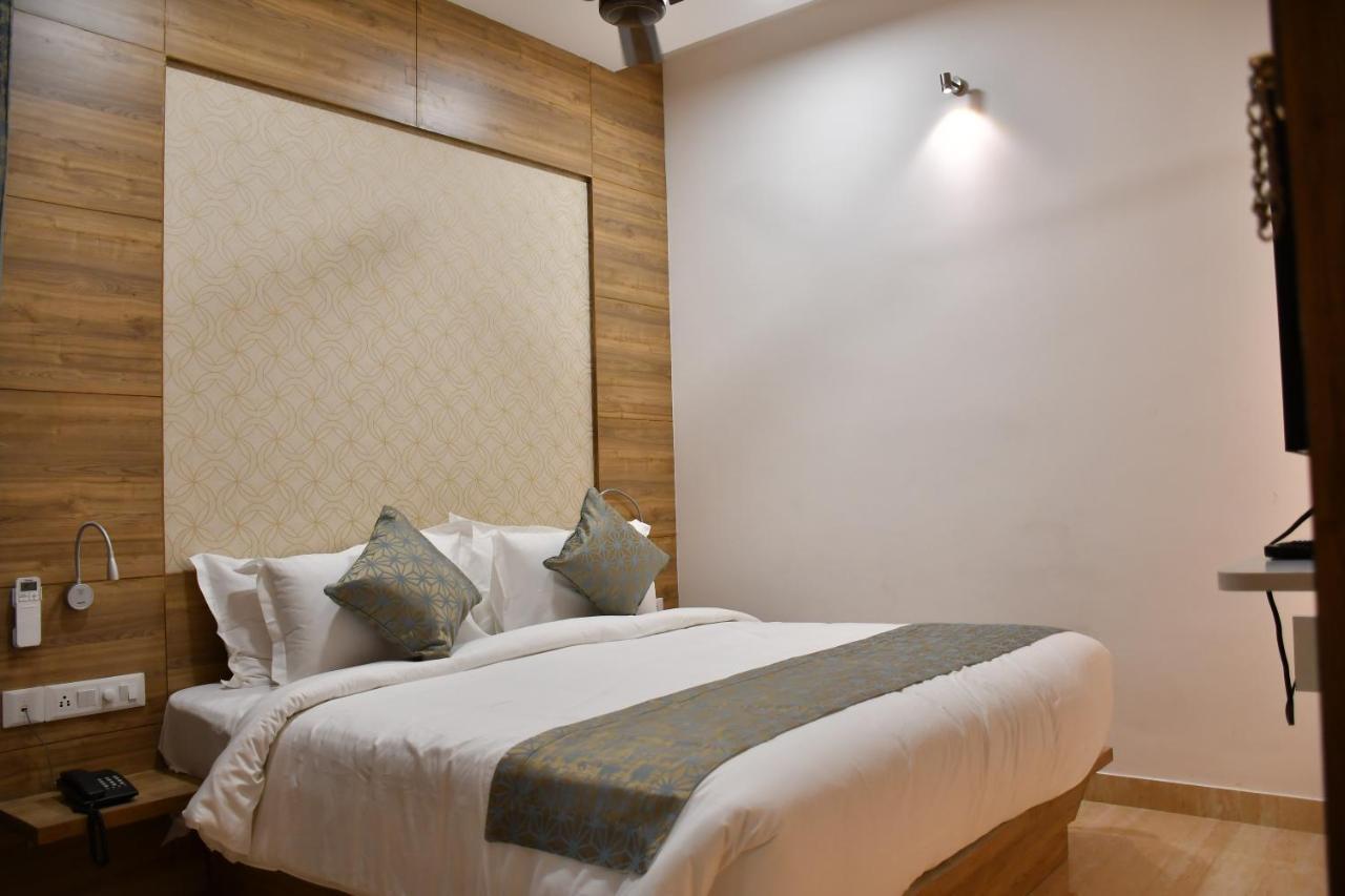 Hotel Adhikrishna Arcade Erode Exterior foto