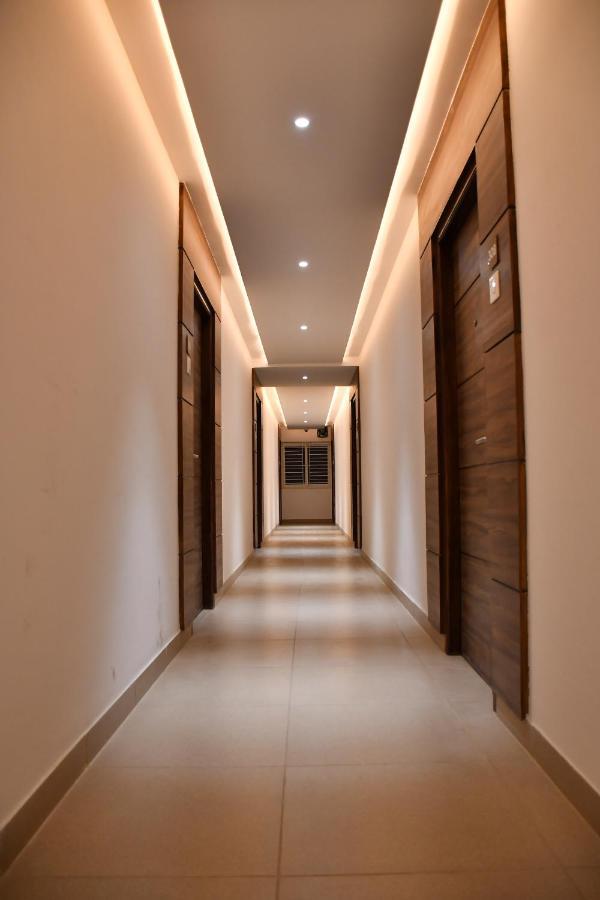 Hotel Adhikrishna Arcade Erode Exterior foto